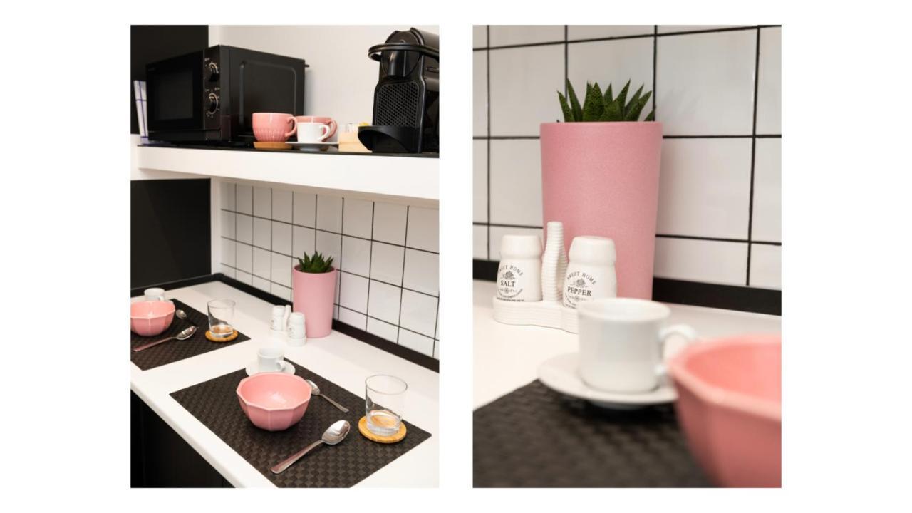 Light Pink - Suite In The Middle Of Everything Torre Annunziata Ngoại thất bức ảnh